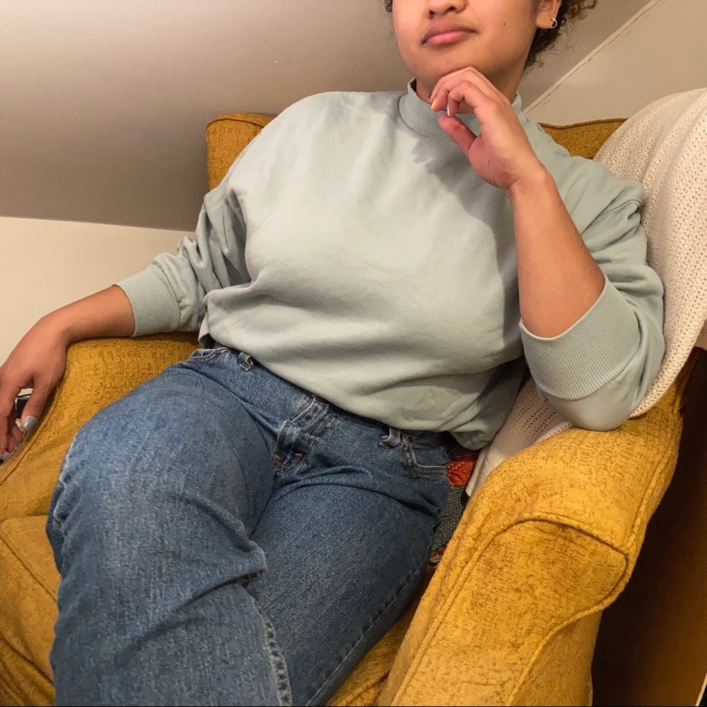 OCEAN GREEN MOCK NECK SWEATSHIRT